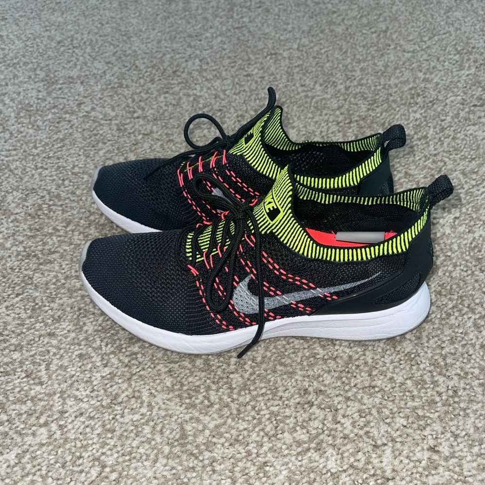 Nike free run sneakers